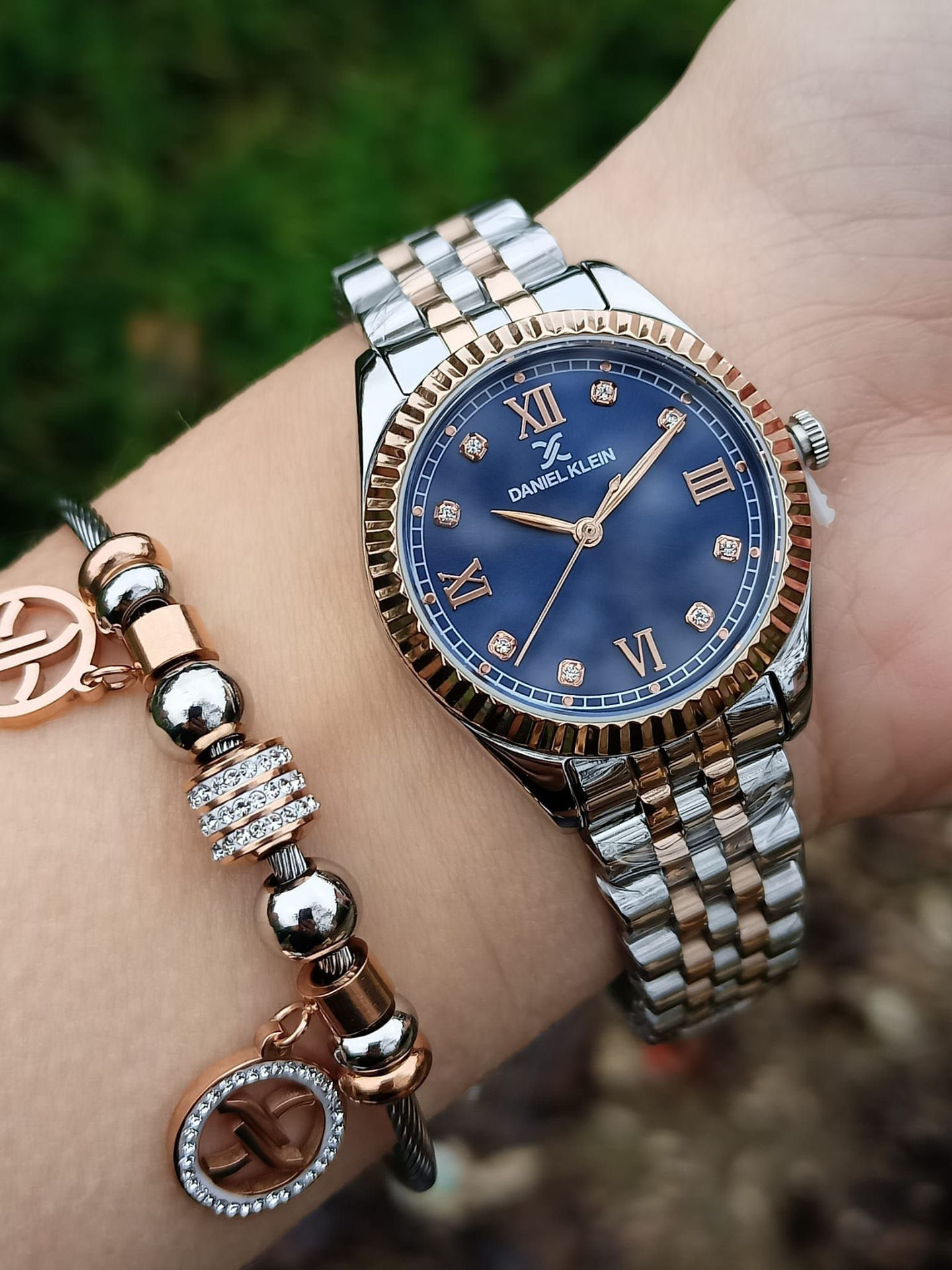 ساعت مچی زنانه دنیل کلین daniel klein اورجینال مدل DK-1-13221-2