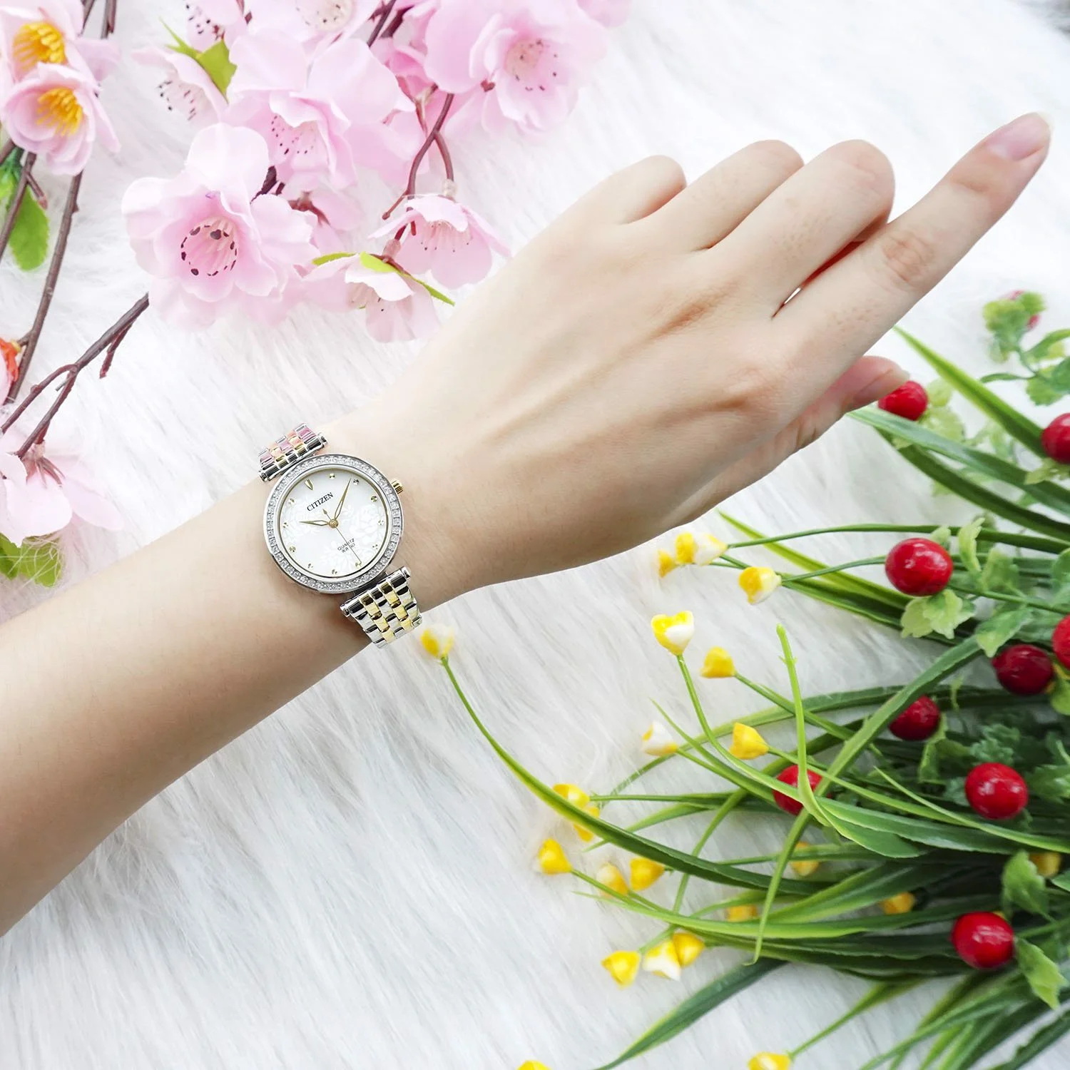 ساعت مچی زنانه سیتیزن citizen اورجینال مدل ER0214-54D