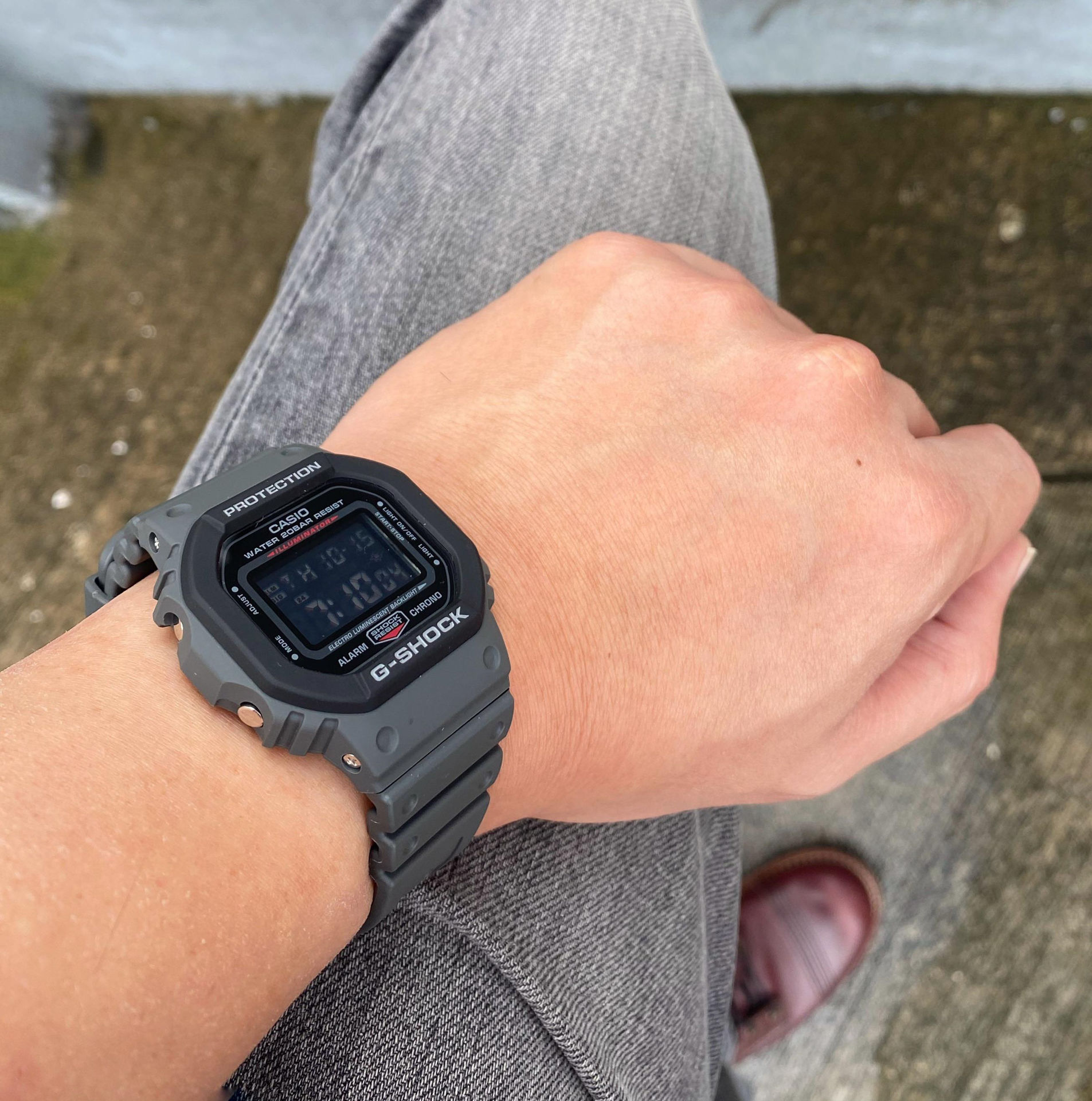 ساعت مچی مردانه کاسیو casio اورجینال مدل DW-5610SU-8DR