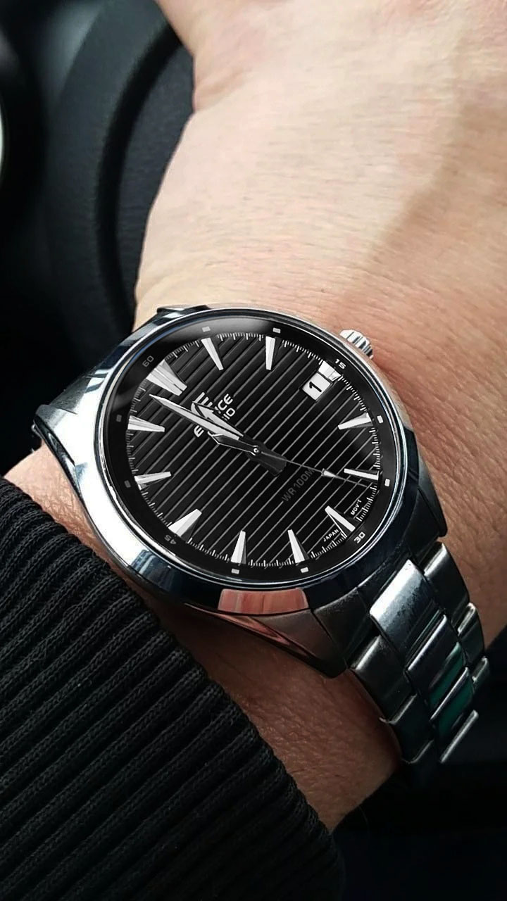 ساعت مچی مردانه کاسیو casio اورجینال مدل EFV-140D-1AVUDF