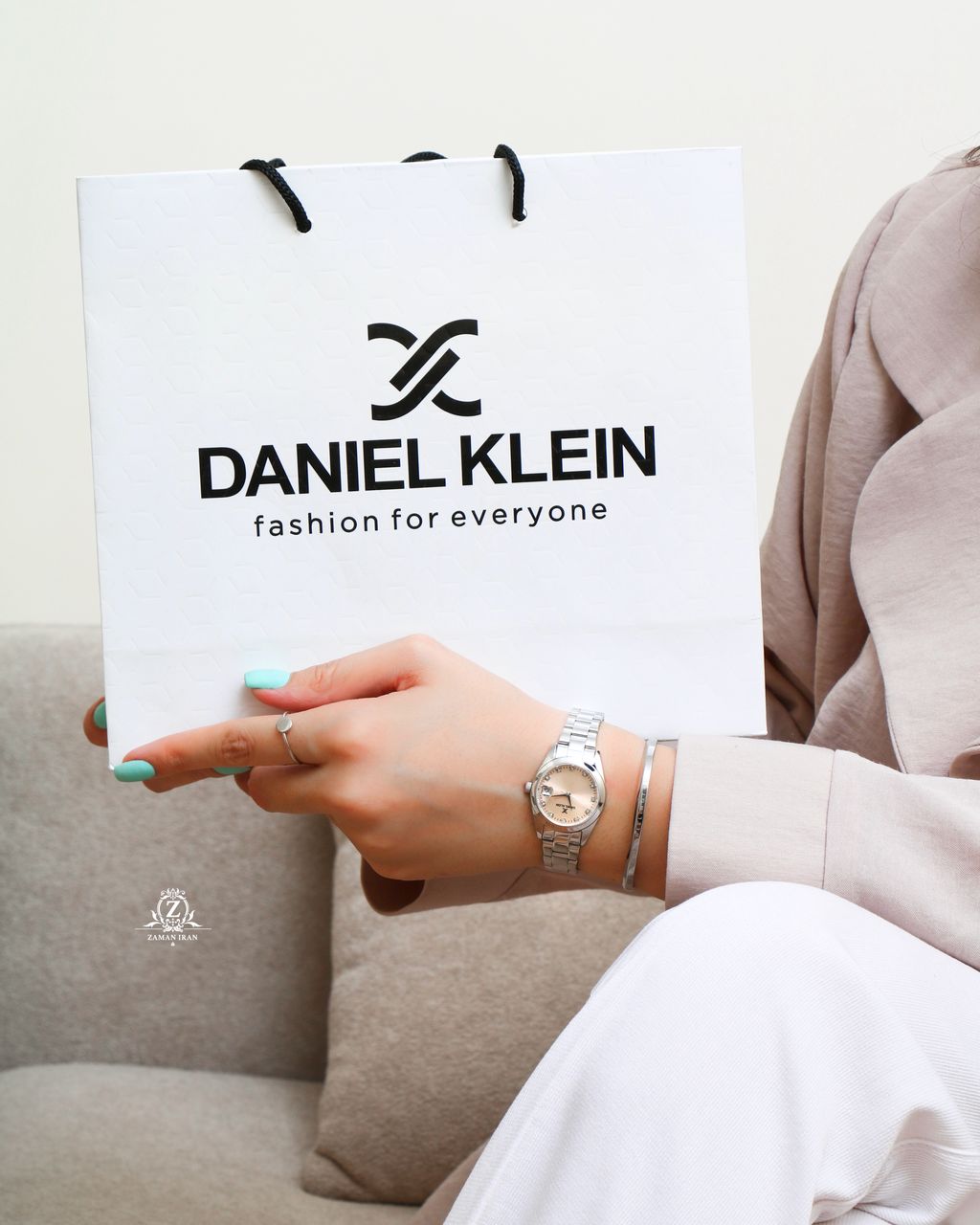 ساعت مچی زنانه دنیل کلین daniel klein اورجینال مدل DK.1.13758-3	