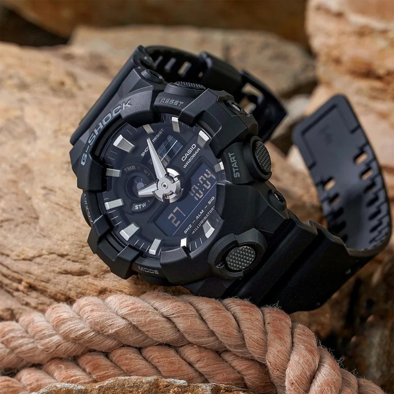 ساعت مچی مردانه کاسیو casio اورجینال مدل GA-700-1BDR