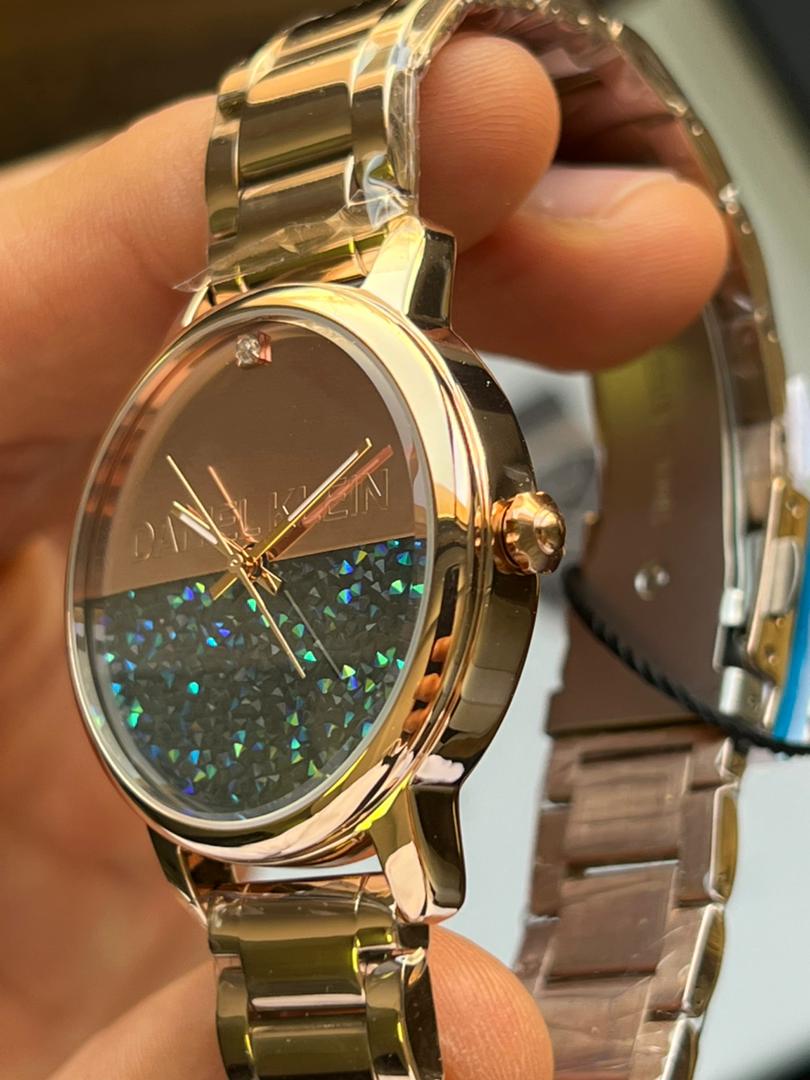 ساعت مچی زنانه دنیل کلین daniel klein اورجینال مدل DK-1-12711-2