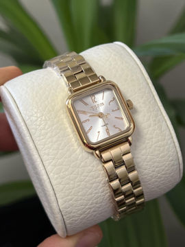 ساعت مچي زنانه قاب مربعي جوليوس مدل JA-1415B