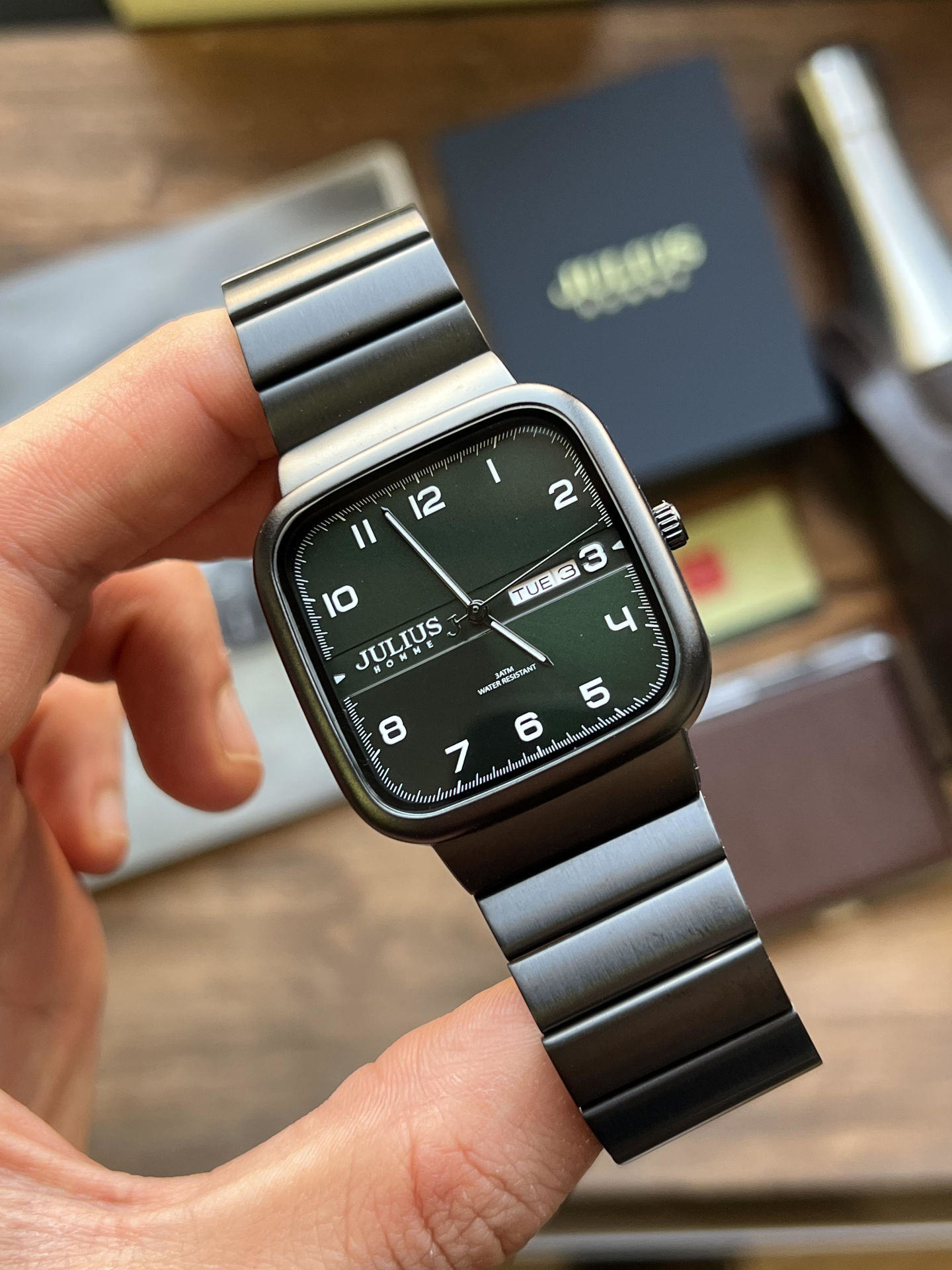 ساعت مچي مردانه قاب مربعي جوليوس مدل JAH-141C