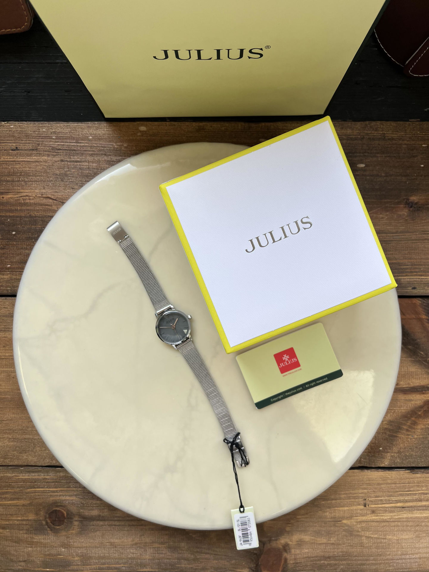 ساعت مچي زنانه بند حصيري جوليوس مدل JA-963F