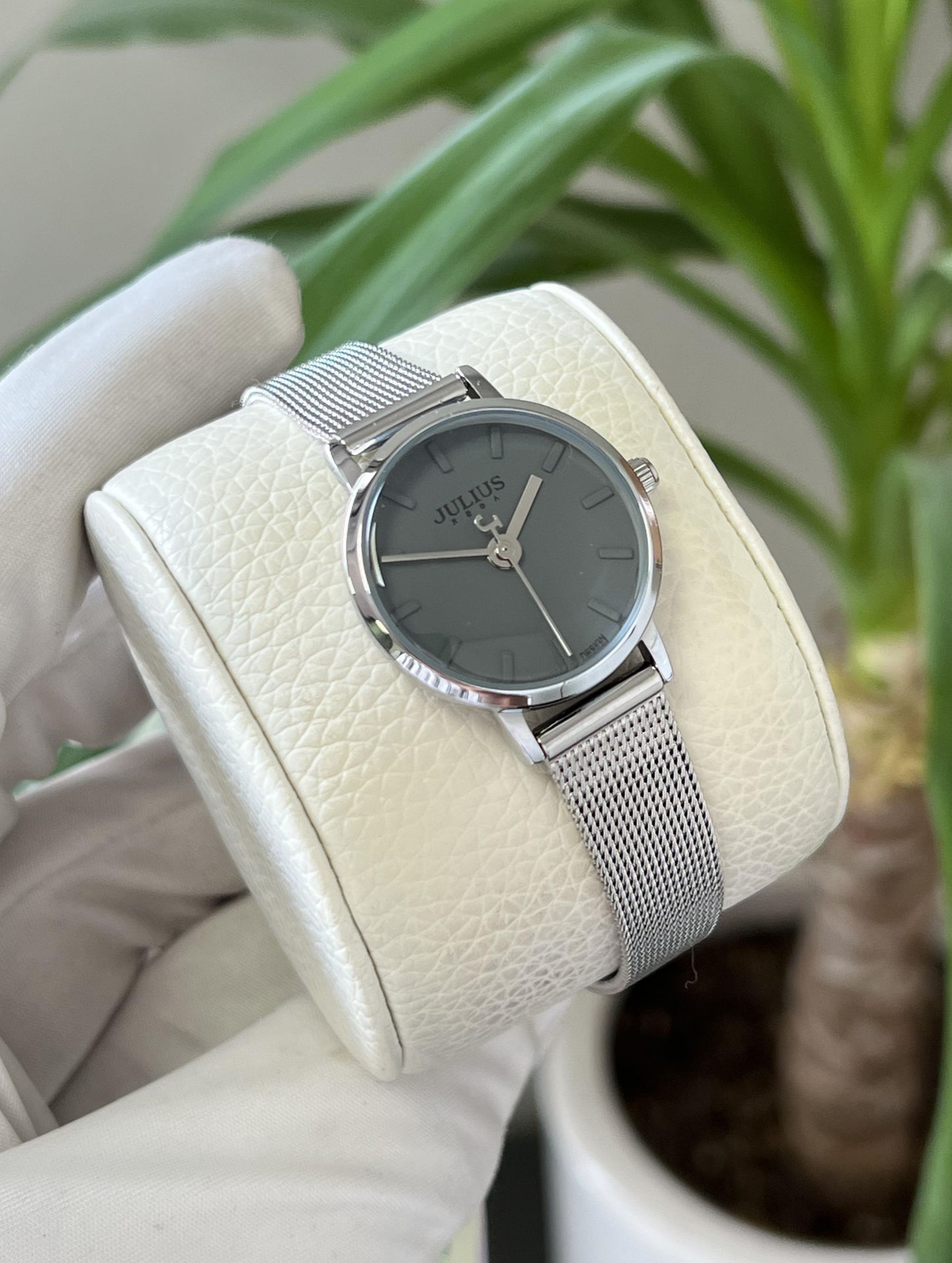 ساعت مچي زنانه بند حصيري جوليوس مدل JA-963F