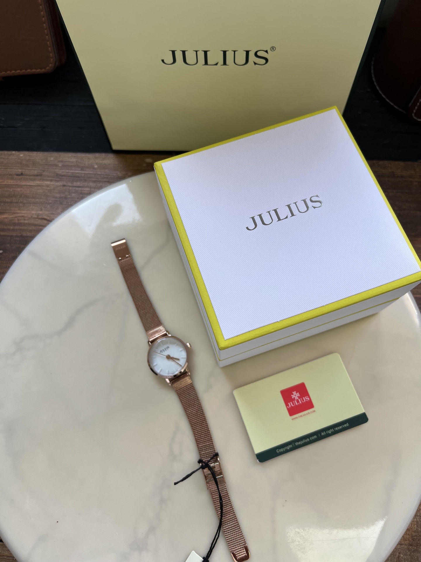 ساعت مچي زنانه بند حصيري جوليوس مدل JA-963G