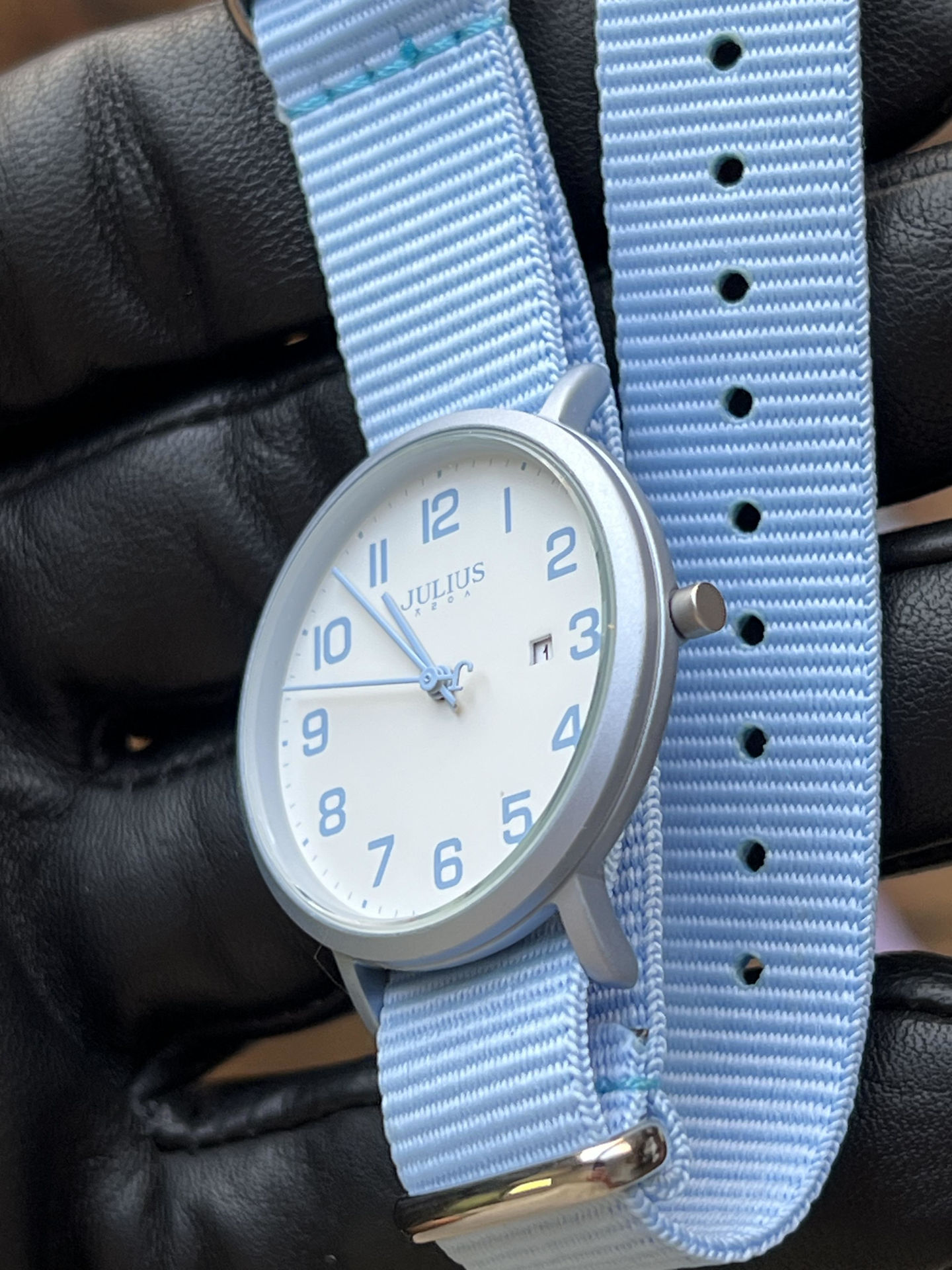 ساعت مچي زنانه بند برزنتي جوليوس مدل JA-1552E