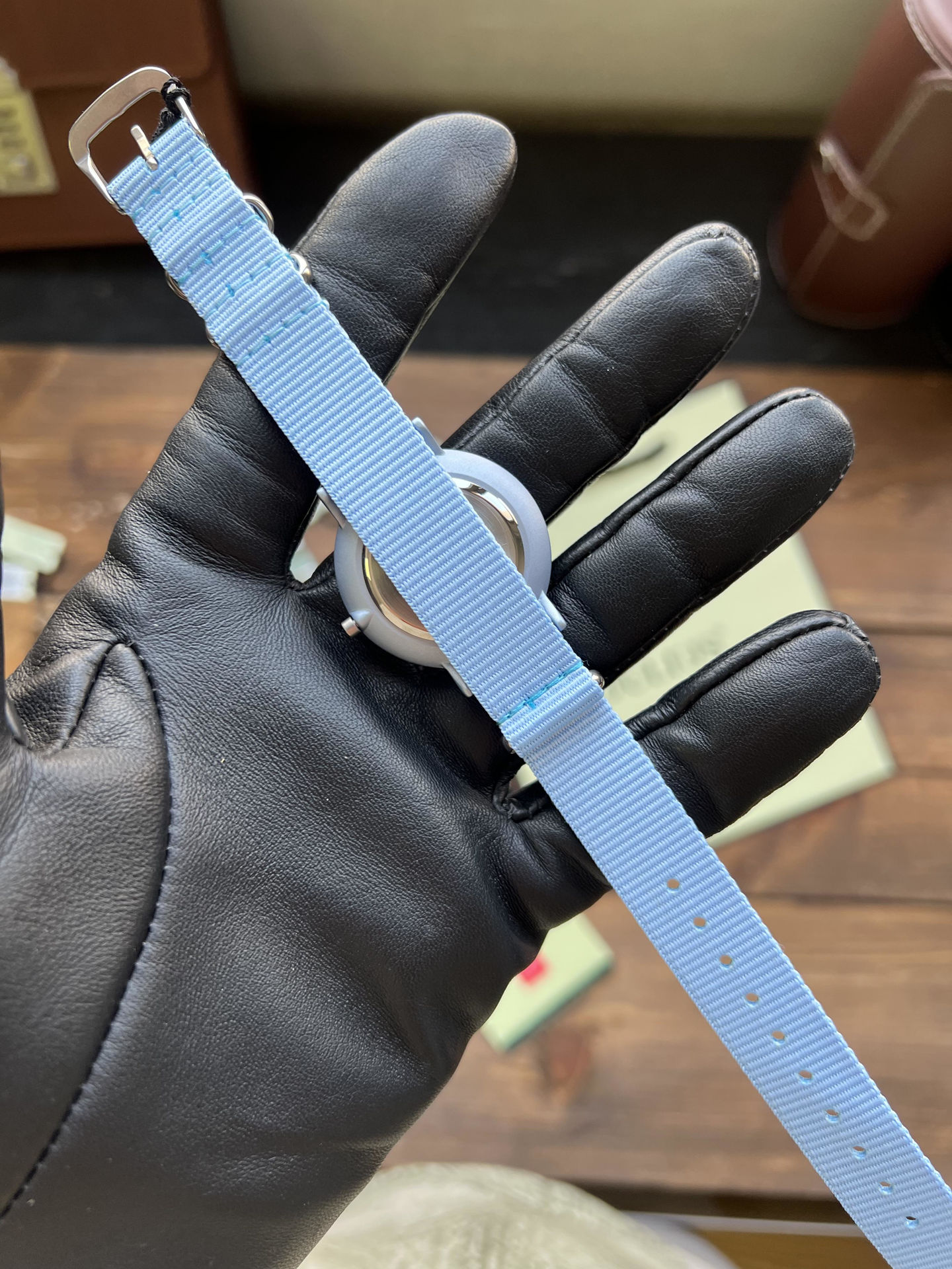 ساعت مچي زنانه بند برزنتي جوليوس مدل JA-1552E