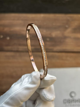 دستبند زنانه جولیوس مدل d200