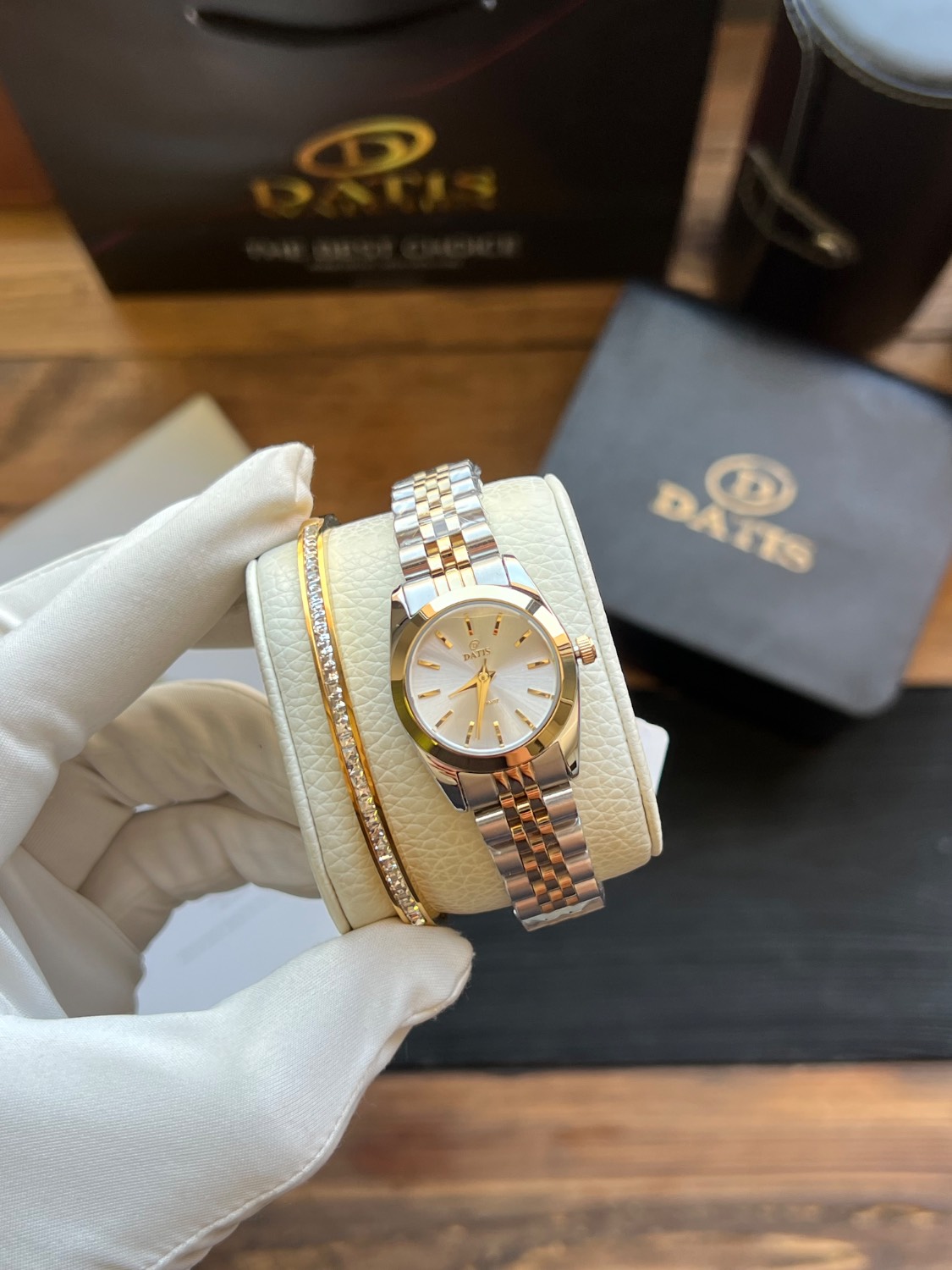 ساعت مچی زنانه داتیس Datis اورجینال مدل D8798L-7