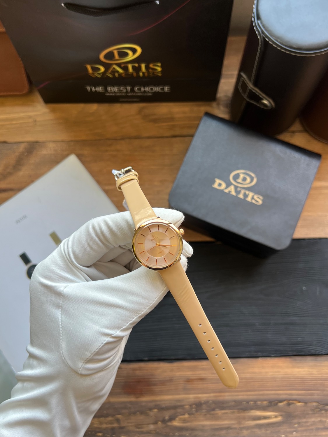 ساعت مچی زنانه داتیس Datis اورجینال مدل D8329CL-1