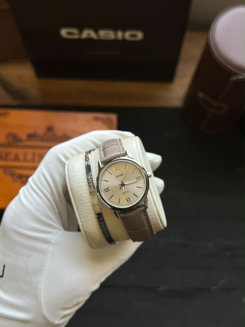 ساعت مچی زنانه کاسیو casio اورجینال مدل LTP-1303LL-7AVDF