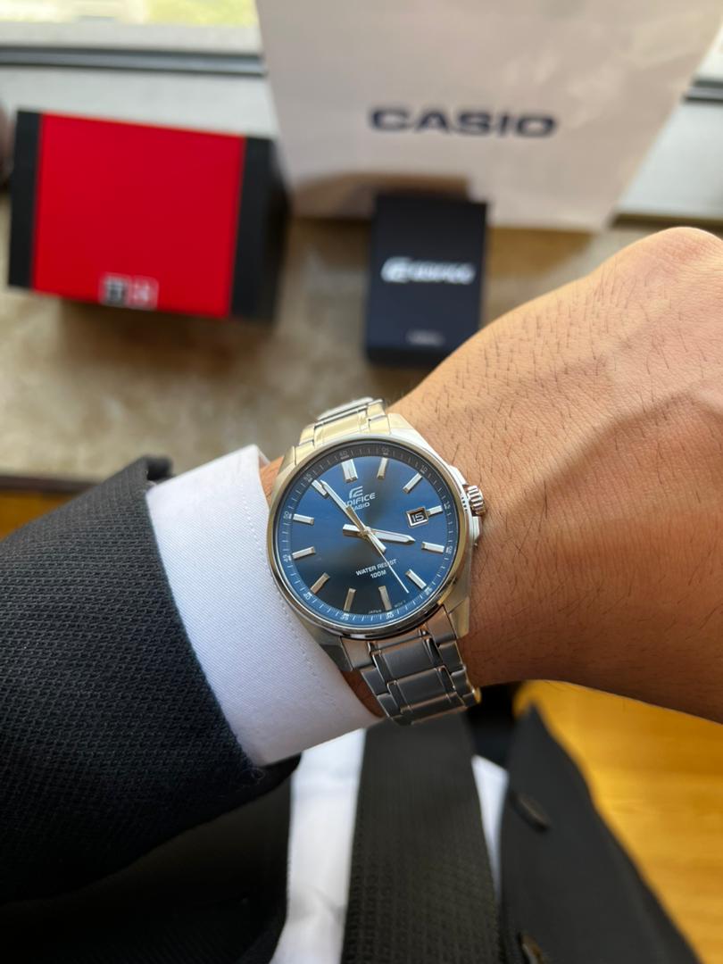 ساعت مچی مردانه کاسیو ادیفایس casio edifice اورجینال مدل EFV-150D-2AVUDF