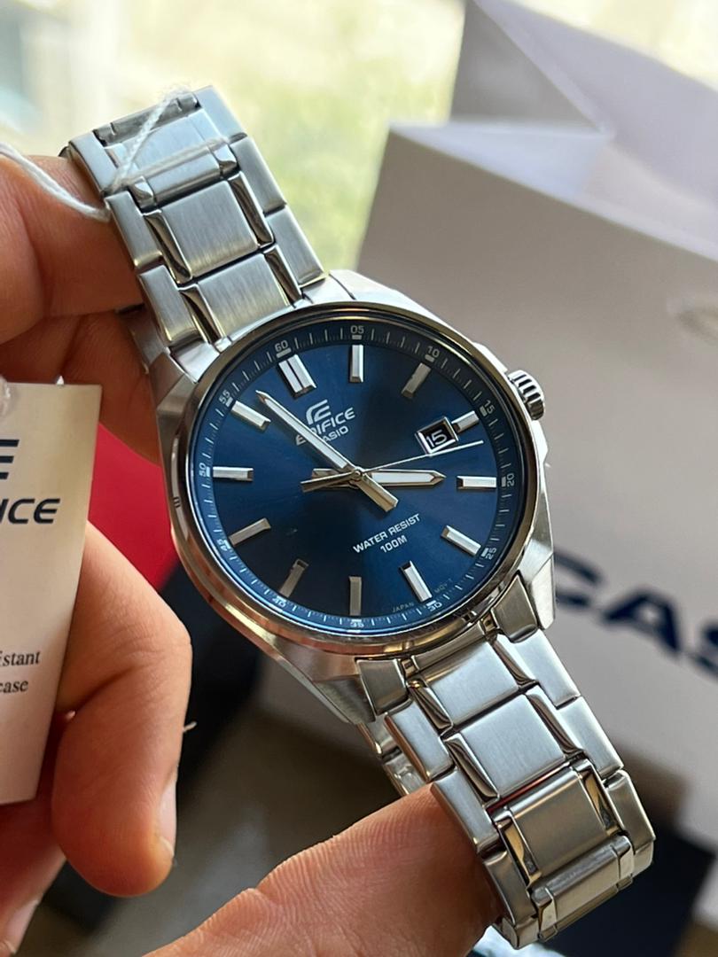 ساعت مچی مردانه کاسیو ادیفایس casio edifice اورجینال مدل EFV-150D-2AVUDF