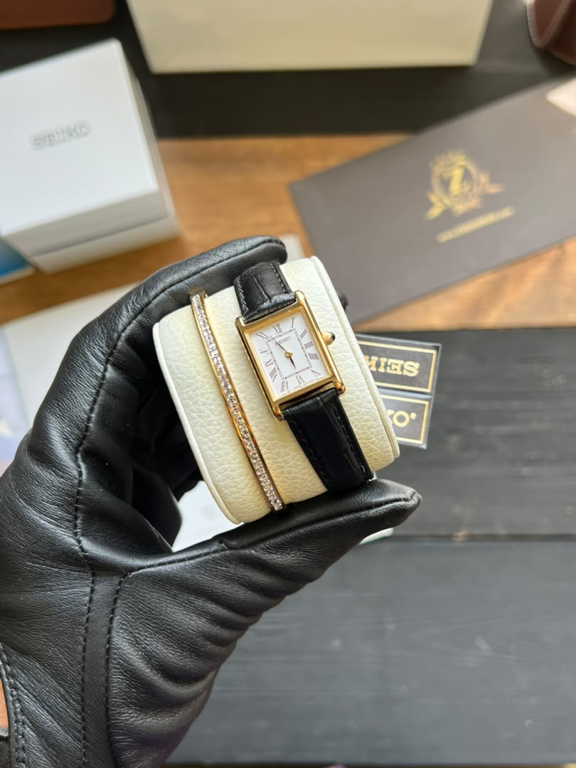 ساعت مچی زنانه سیکو seiko اورجینال مدل  SWR054