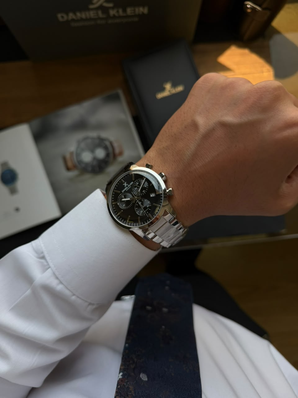 ساعت مچی مردانه دنیل کلین daniel klein اورجینال مدل DK-1-14238-2