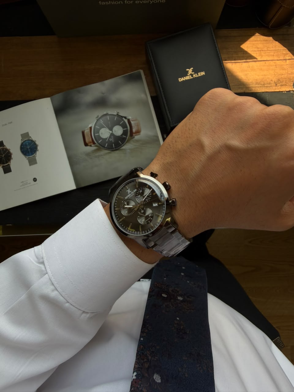 ساعت مچی مردانه دنیل کلین daniel klein اورجینال مدل DK-1-14238-4