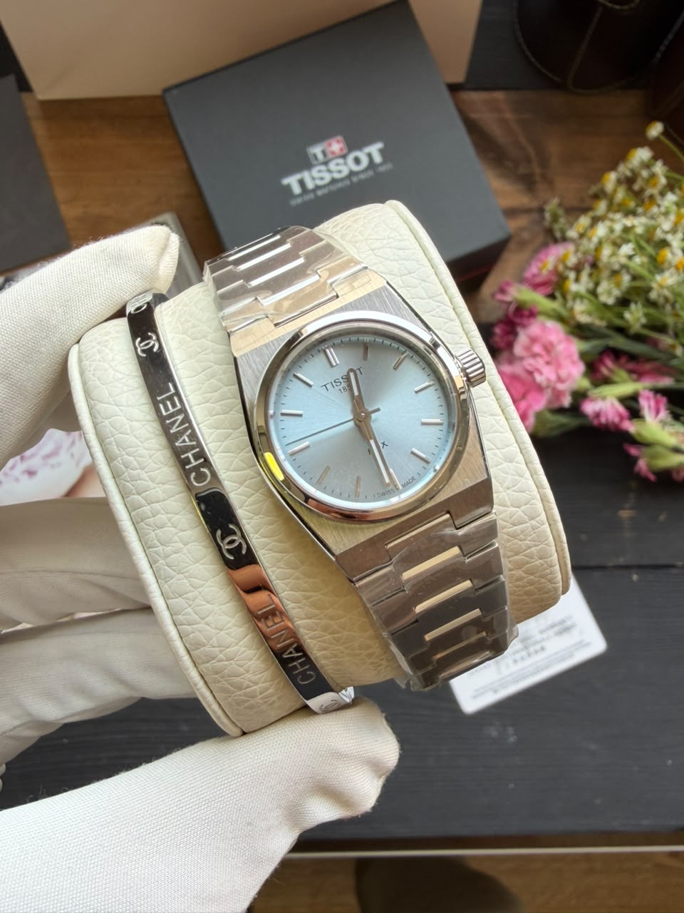ساعت مچی زنانه تیسوت Tissot اورجینال مدل T137.010.11.351.00