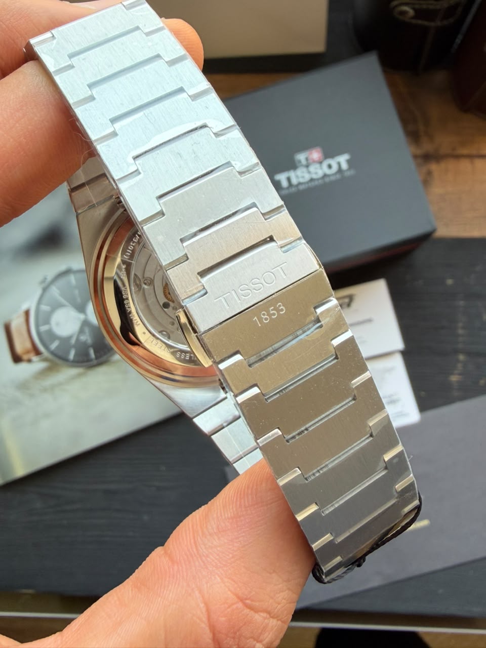 ساعت مچی مردانه تیسوت Tissot اورجینال مدل T137.407.11.041.00