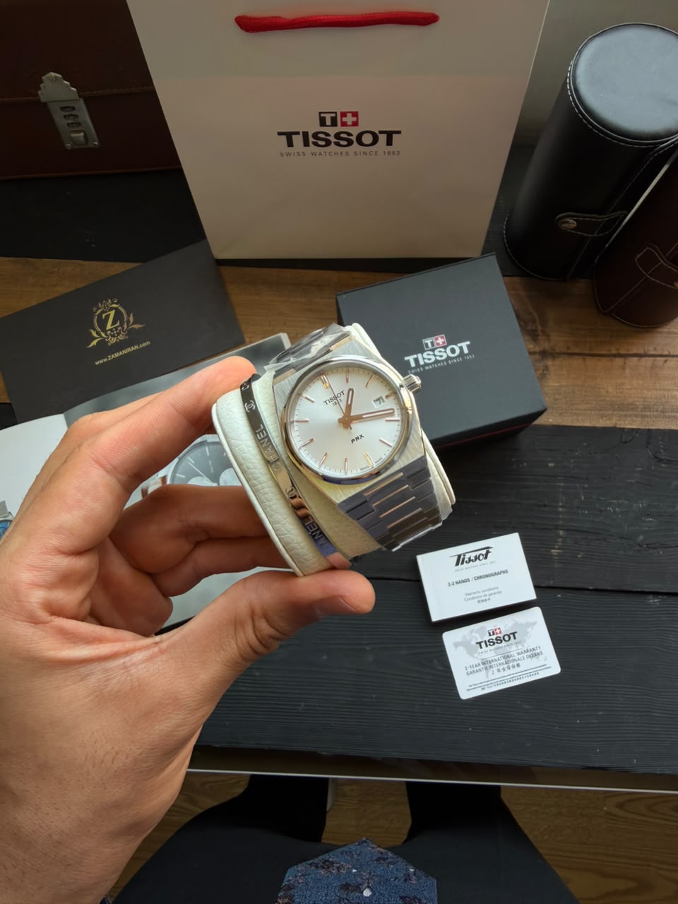 ساعت مچی ست مردانه و زنانه تیسوت Tissot اورجینال مدل T137.410.11.031.00 C