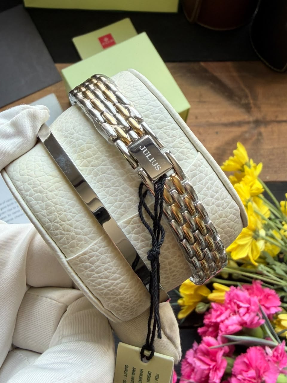 ساعت مچي زنانه  بند فلزی جوليوس مدل JA-1526G