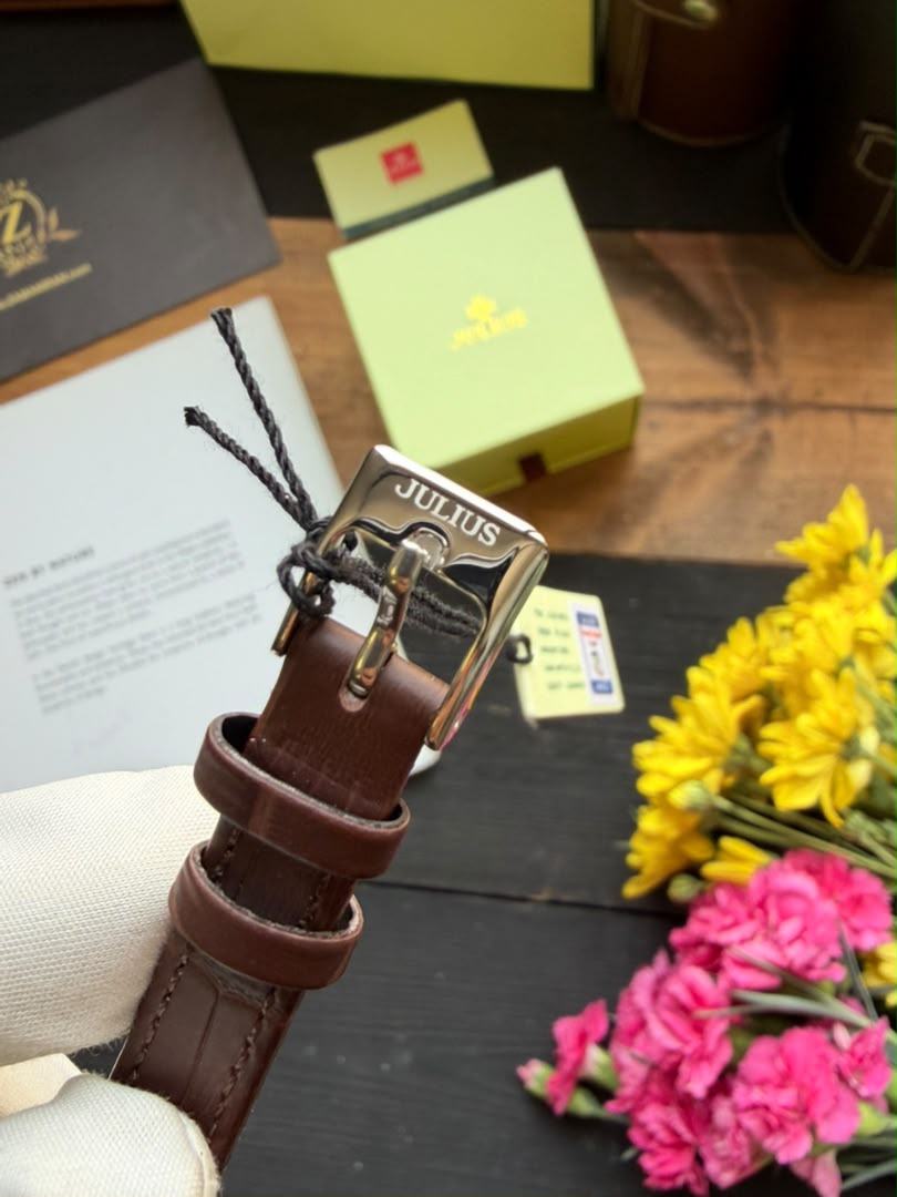 ساعت مچي زنانه بند چرمي جوليوس مدل JA-1480D