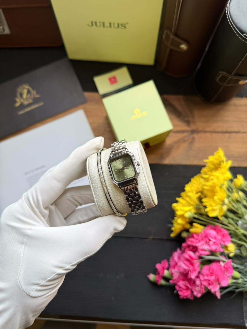ساعت مچي زنانه جوليوس مدل JA-1557C