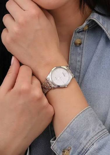 ساعت مچی زنانه سیتیزن citizen اورجینال مدل EM0411-71A
