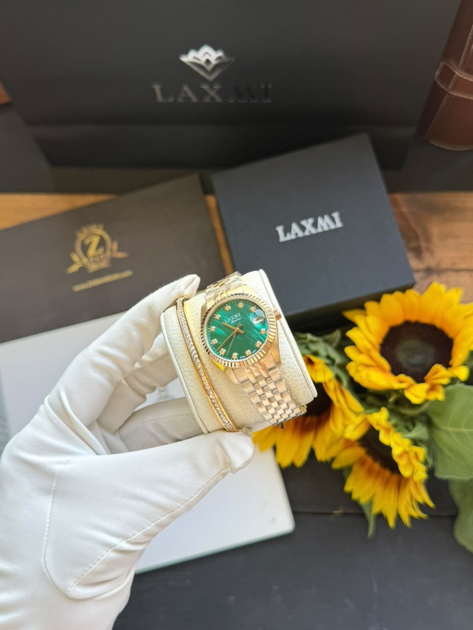 ساعت مچی زنانه لاکسمی LAXMI اورجینال مدل LA-8145-11