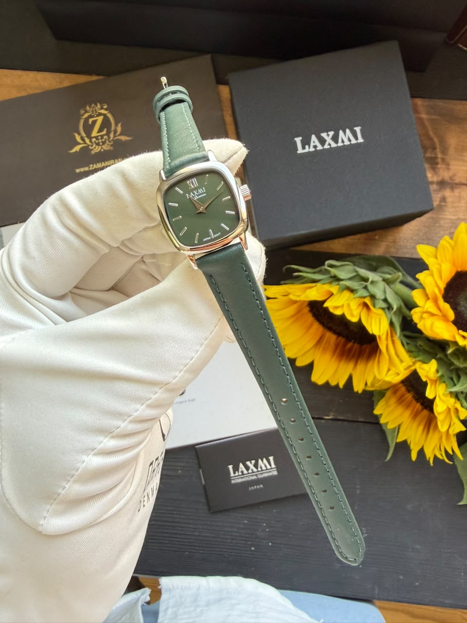 ساعت مچی زنانه لاکسمی LAXMI اورجینال مدل LA-8233-4